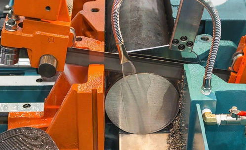 占隴某地發(fā)生火災(zāi) 家私廠被大火吞噬